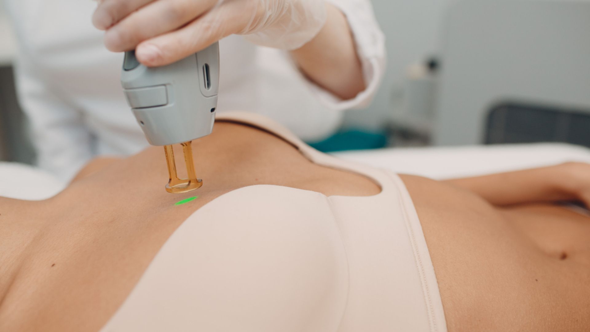 Epilation laser seins