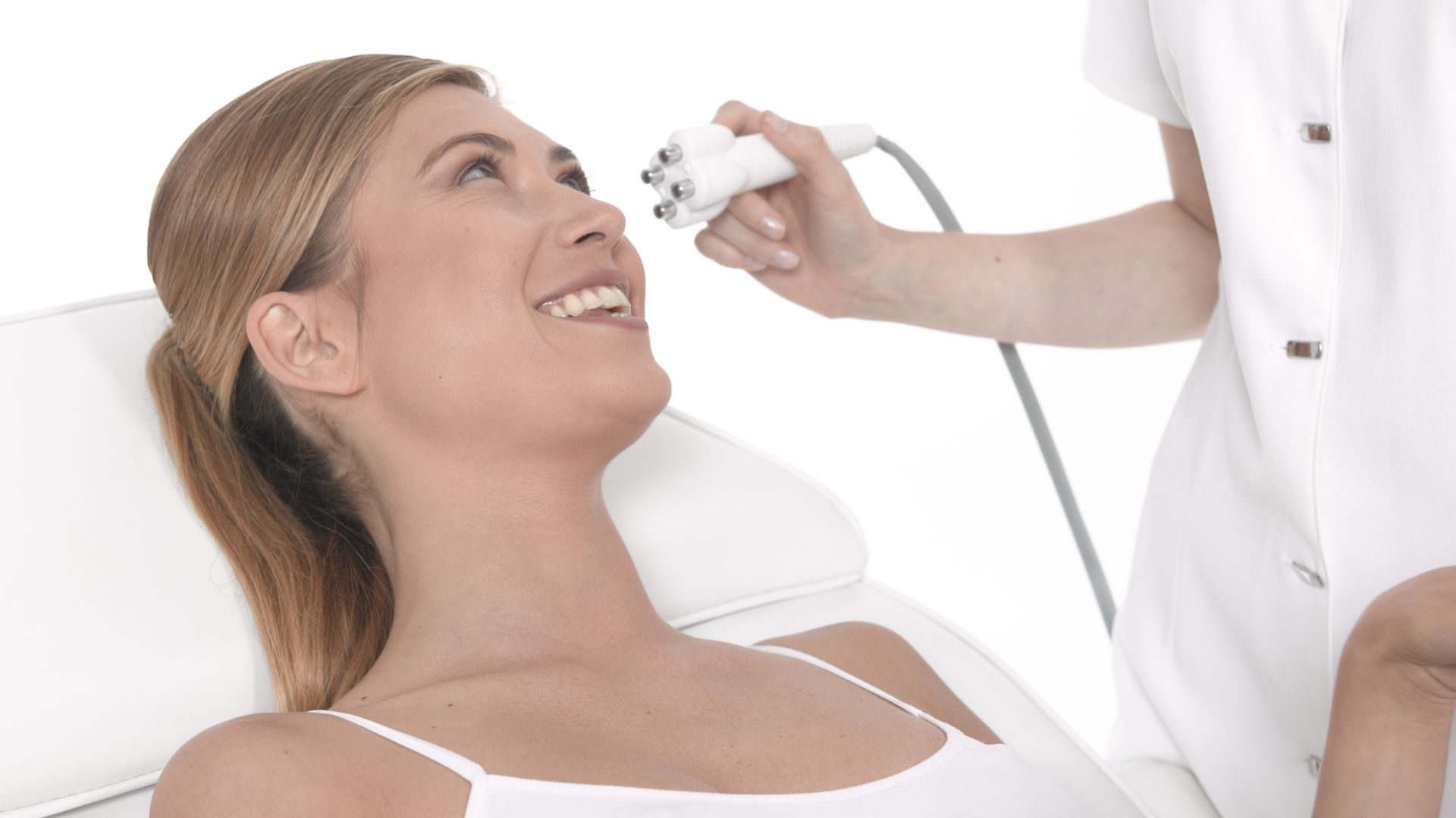 الراديو فركوانسي ليغاسي